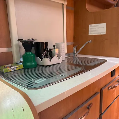Camper In Sorrento With Pool & Access Kamp alanı *
